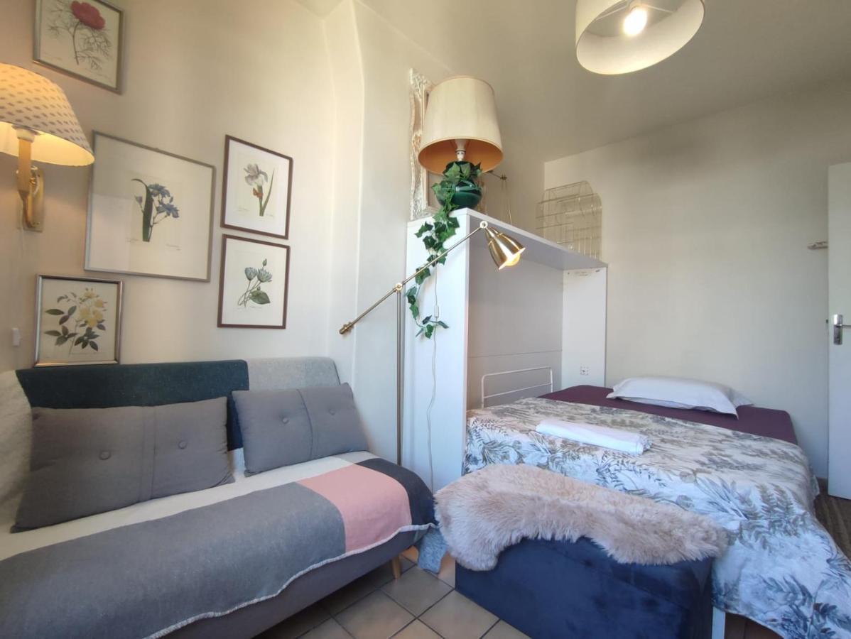 Paris Authentic House Small, Bright And Calm Studio Zimmer foto