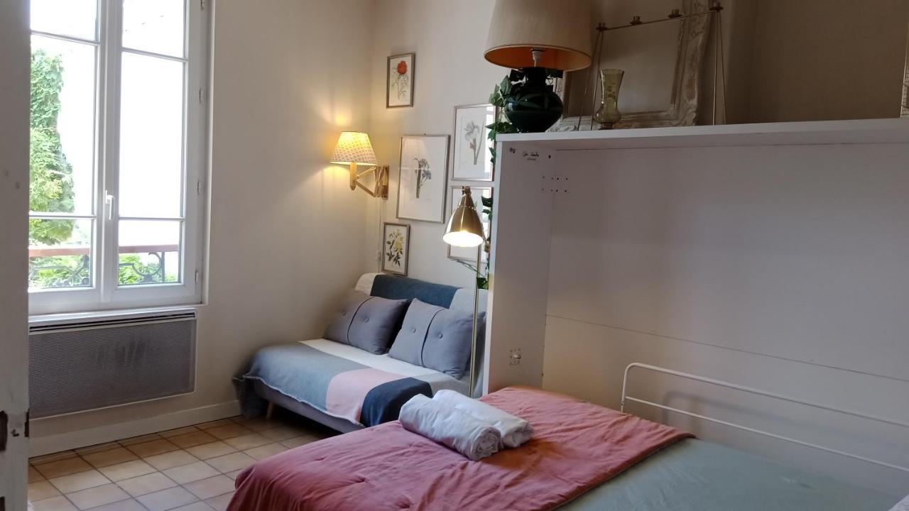 Paris Authentic House Small, Bright And Calm Studio Exterior foto